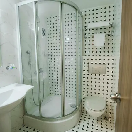 Szálloda Piskin 3*