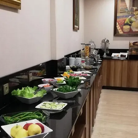 Hotel Piskin 3*